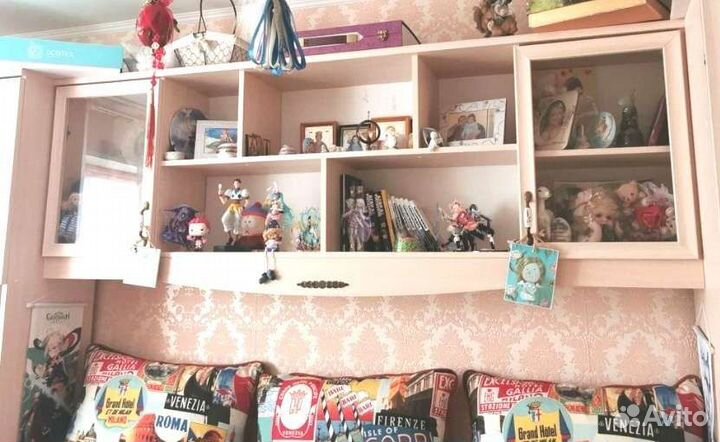 Полка настенная