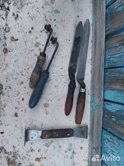 Инвентарь Инструмент для сот (пчёл )