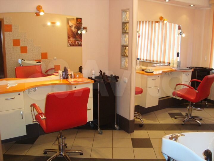 Парикмахерская, педикюр-маникюр-косметол., солярий