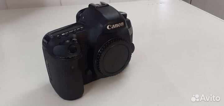 Зеркальный фотоаппарат canon 5d mark 3