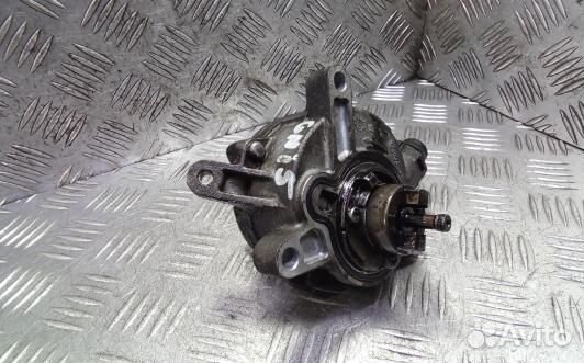 Насос вакуумный volvo S80 2 (GNI05KX01)