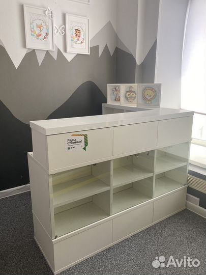 Стойка администратора ресепшен