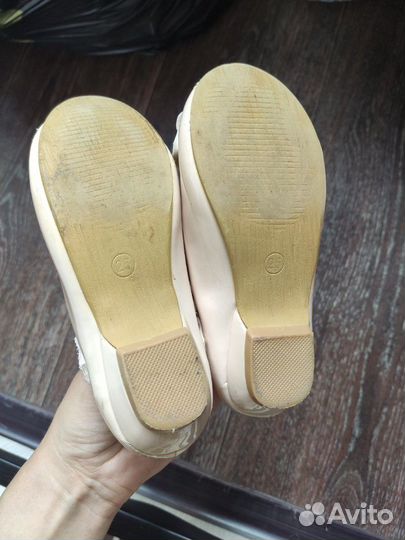 Туфли бежевые для девочки, размер 25