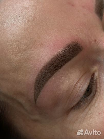 Мастер перманентного макияжа