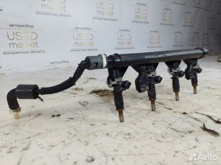 Топливная рампа Peugeot 308 1.6 EP6 2009