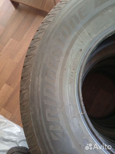 Bridgestone Ecopia EP850 265/70 R16