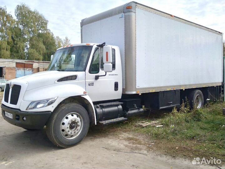 International 4000 Series, 2003