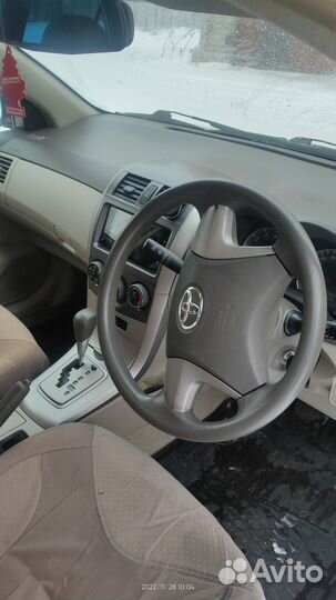 Toyota Corolla Axio 1.5 CVT, 2010, битый, 145 000 км