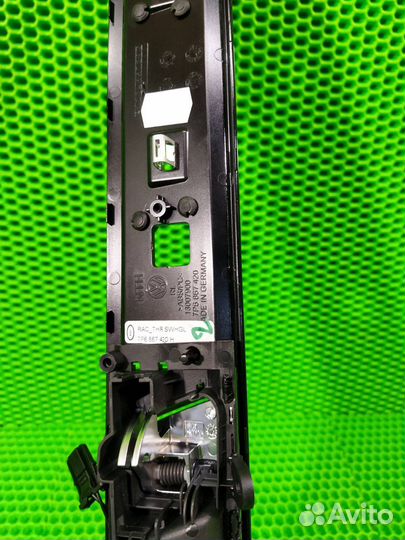 Ручка двери внутренняя задняя правая Volkswagen