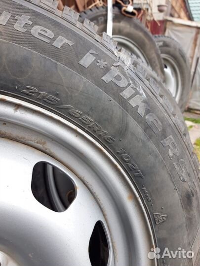 Hankook Winter I'Pike 215/65 R16 102T