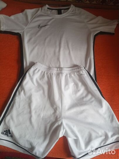 Детская футбольная форма