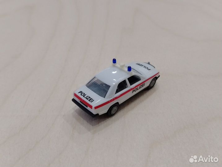 Mercedes Benz 190E (W201) Polizei