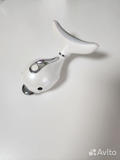 Массажер для лица и шеи