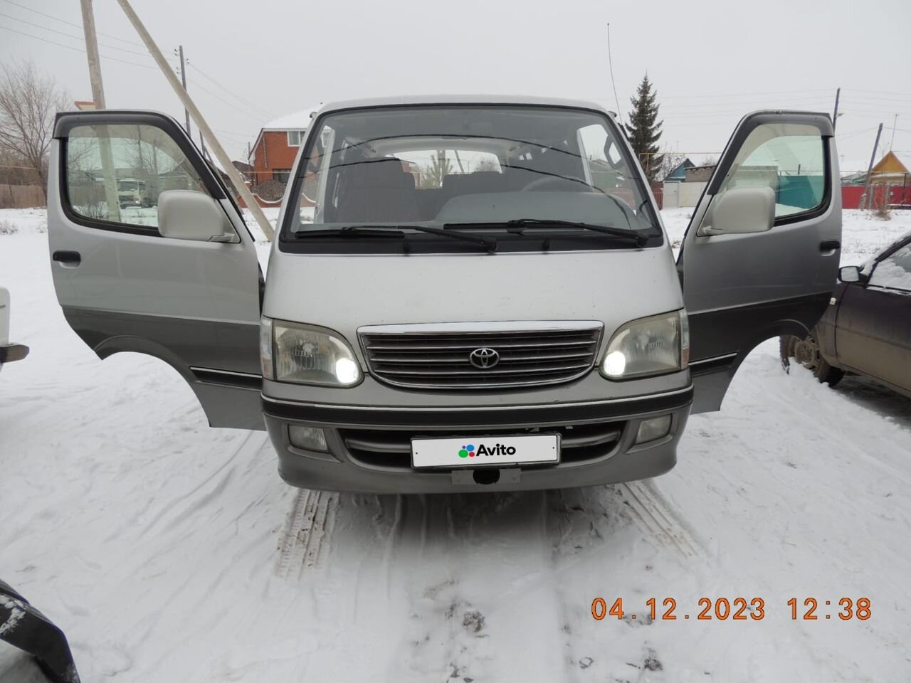 Toyota Hiace: фото владельца