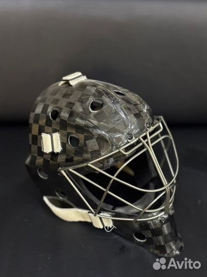 Шлем Вратарский размер SR