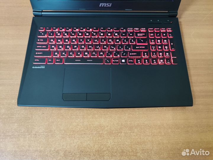 Игровой ноутбук MSI i7 /GTX 1050 4gb / 16gb