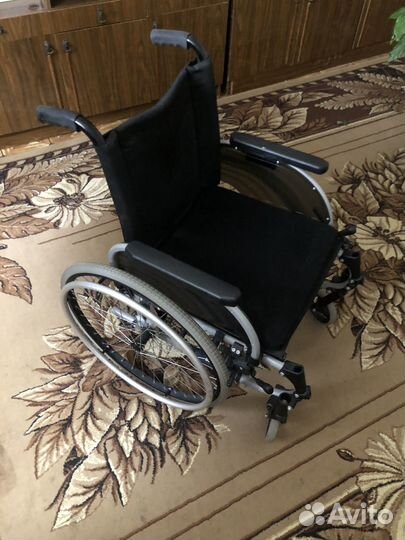 Коляска инвалидная