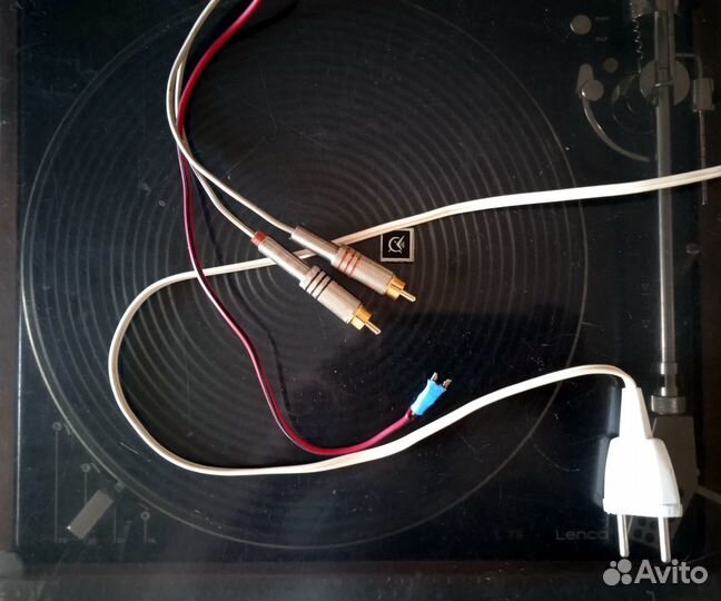 Проигрыватель винила Lenco L78