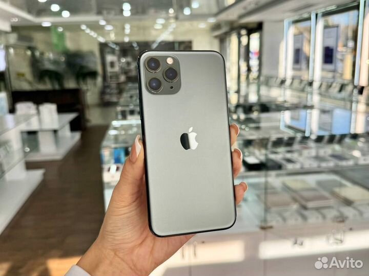 iPhone 11 Pro, 64 ГБ