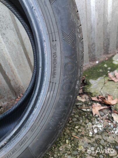 Yokohama Bluearth ES32 215/55 R17 94V