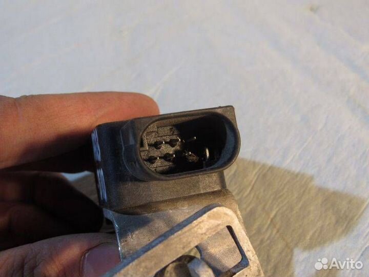 Датчик положения подвески, BMW 7 F01/F02 2009