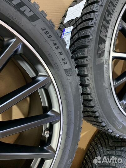 Новые оригинал R22 AMG Mercedes GLS 63 x167