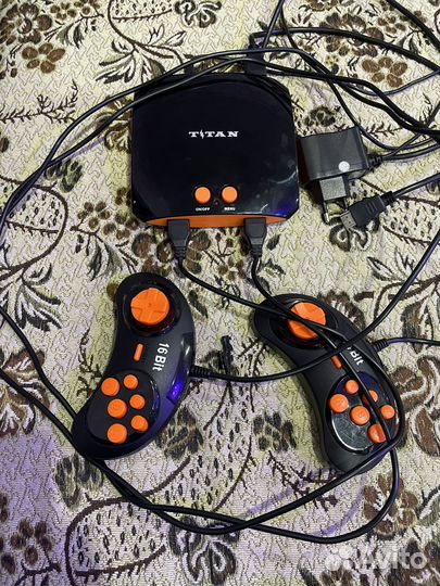 Игровая приставка титан