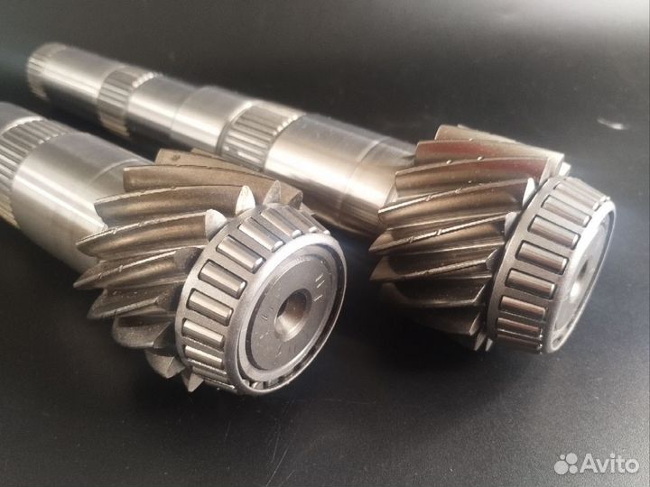 Вторичный вал МКПП Volkswagen Multivan 1.9d