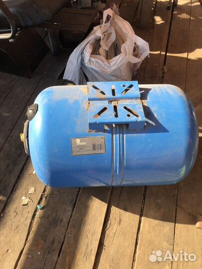 Бак для воды бу