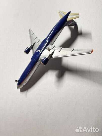 Модель самолета boing 767 herpa