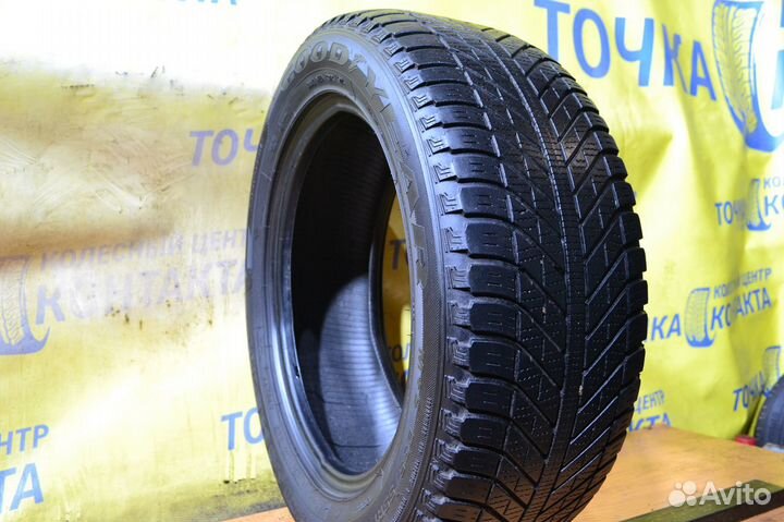 Goodyear Vector 4Seasons SUV 235/55 R17