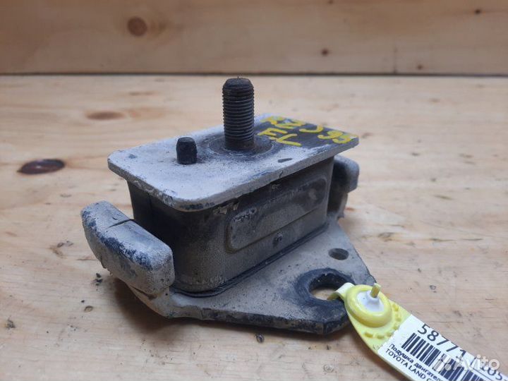 Подушка двигателя левая Toyota Land Cruiser Prado