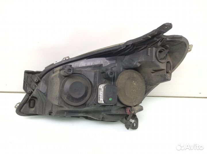Фара правая Opel Astra H 1.7 cdti 2007