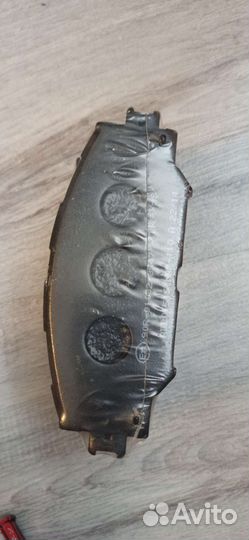 Тормозные колодки Toyota