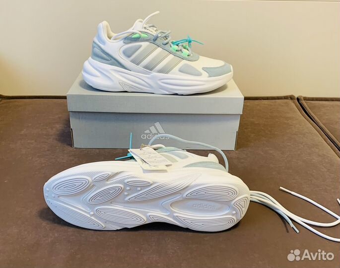 Кроссовки Adidas