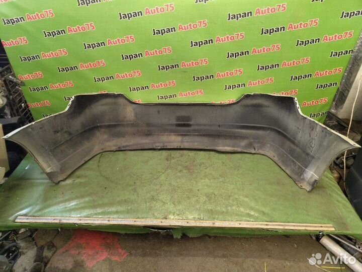 Бампер задний Nissan Tiida Latio SC11 HR15DE