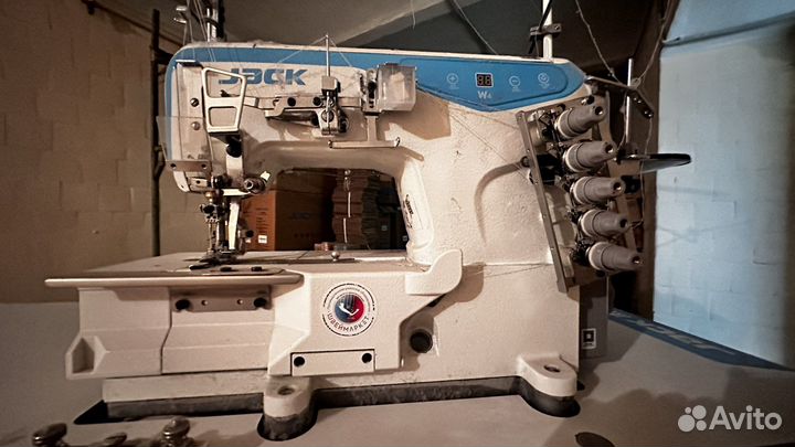 Плоскошовная швейная машина Jack W4-D-01GB 5,6 мм