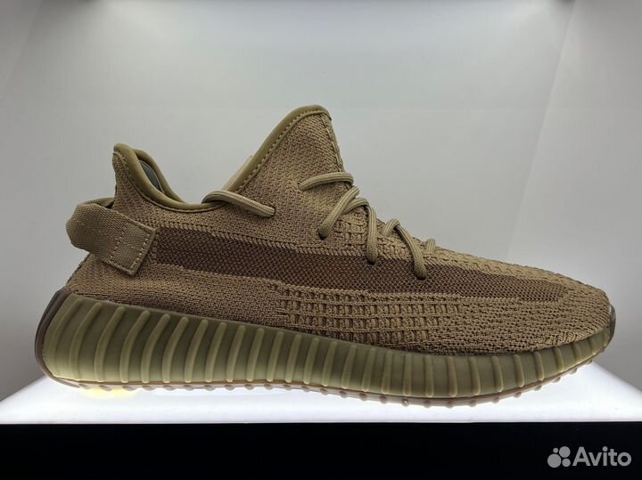 Кроссовки Adidas Yeezy boost 350 v2