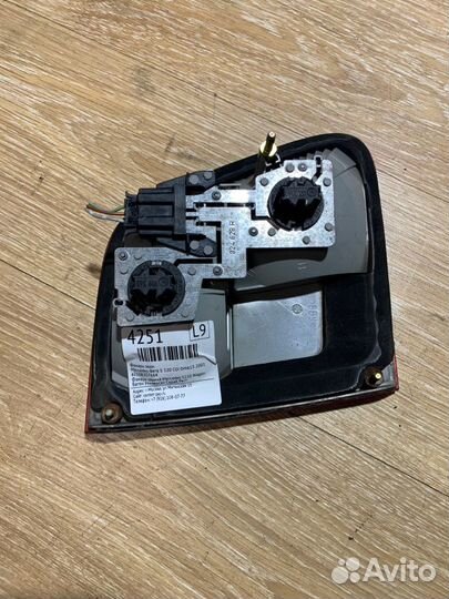 Фонарь задний Mercedes-Benz E-Class W210 2001