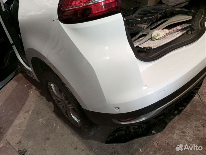 Задний бампер Renault grand scenic 4