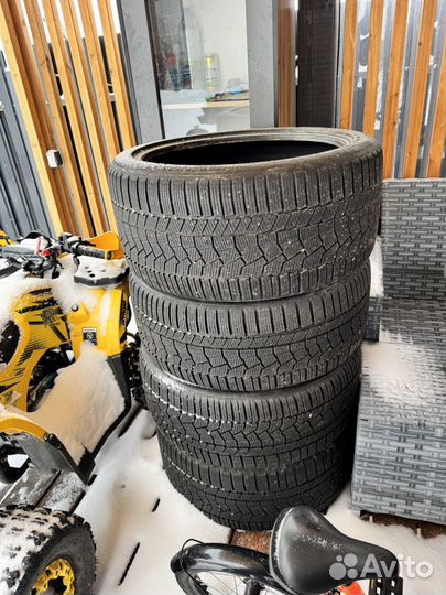 Continental ComTracWinterViking 1 275/40 R21 и 295/35 R21