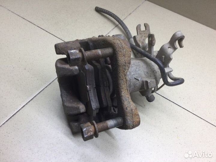 Суппорт тормозной задний задний правый Volkswagen