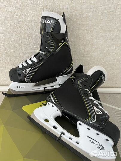 Коньки хоккейные