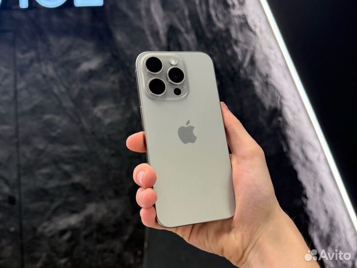 iPhone 15 Pro, 128 ГБ