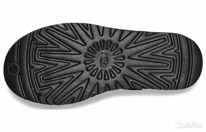 UGG Classic Ultra Mini Platform Boot Black Women's (37)