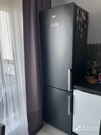 Холодильник бу beko
