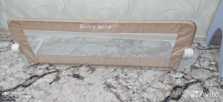 Бортик бу.защитный барьер