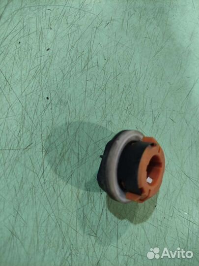 Патрон поворотника логан2