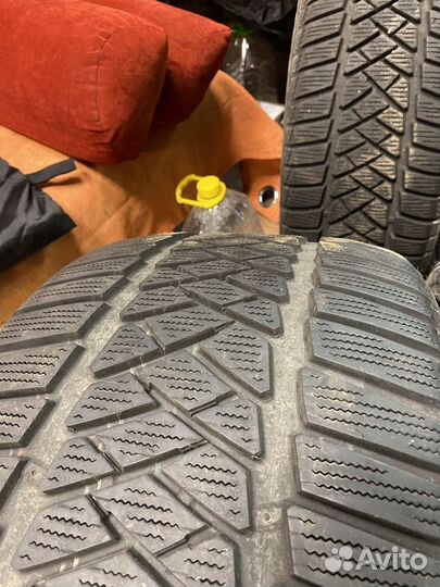 Dunlop SP Winter Sport M2 225/40 R18 и 265/35 R18 93M