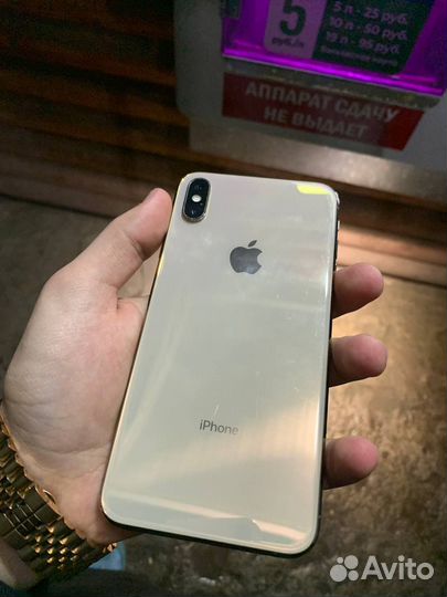 Телефон iPhone xs max